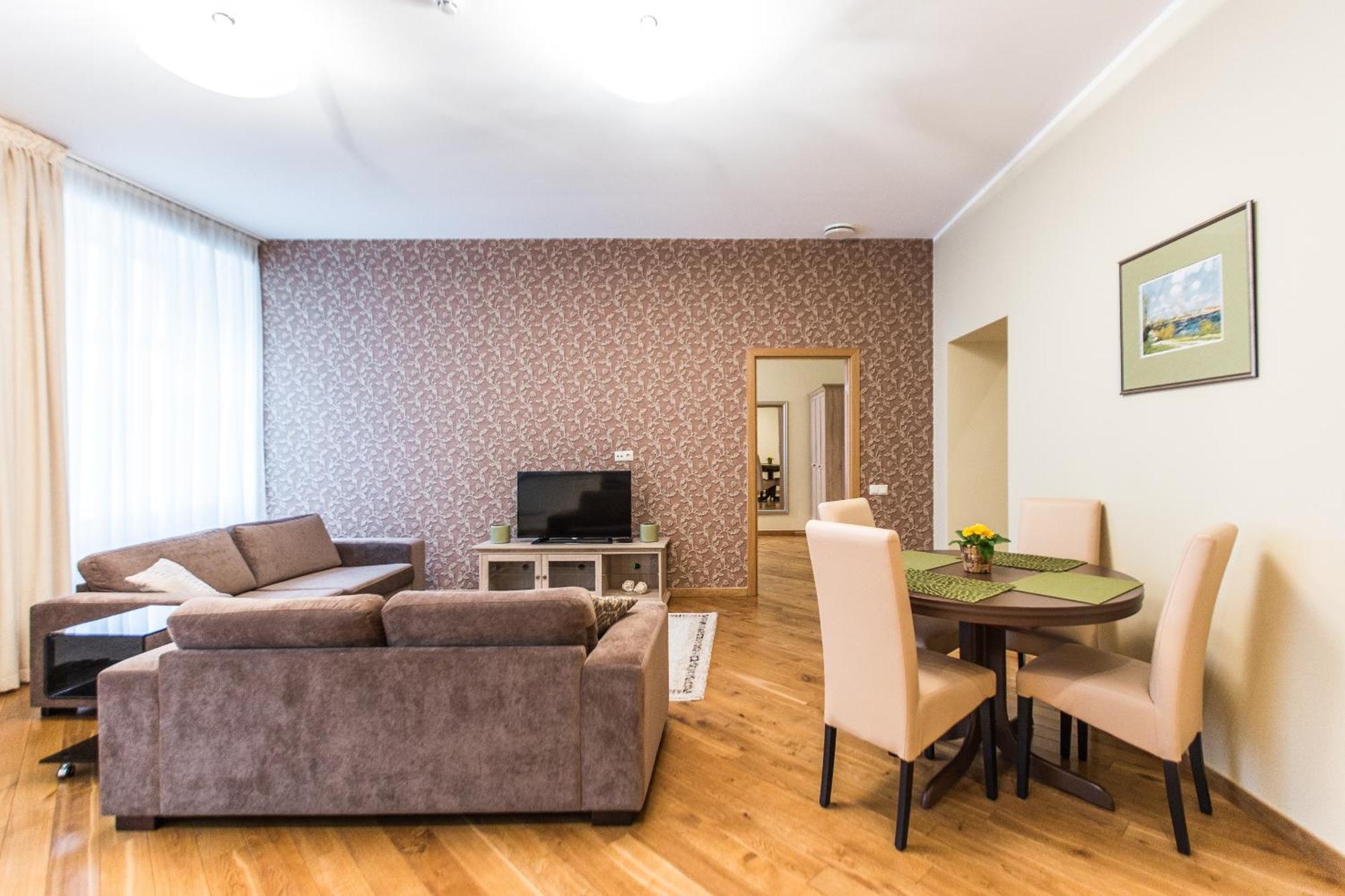 Riga Lux Apartments - Ernesta, Free Parking 外观 照片
