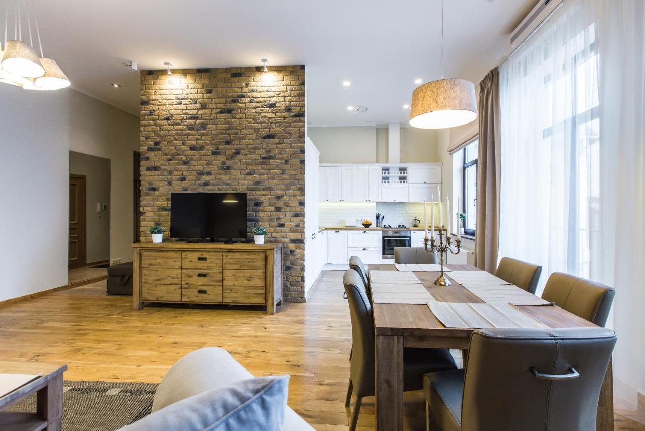 Riga Lux Apartments - Ernesta, Free Parking 外观 照片